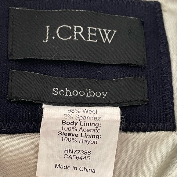 J. Crew Schoolboy Blazer Navy 98% Wool size 6 fully Lined Gold Crest Buttons - Picture 9 of 10